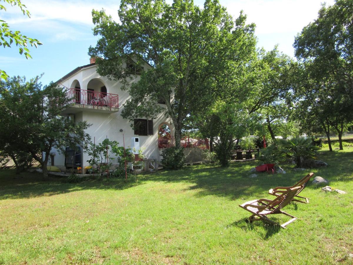 Villa Kucan Porat  Zewnętrze zdjęcie