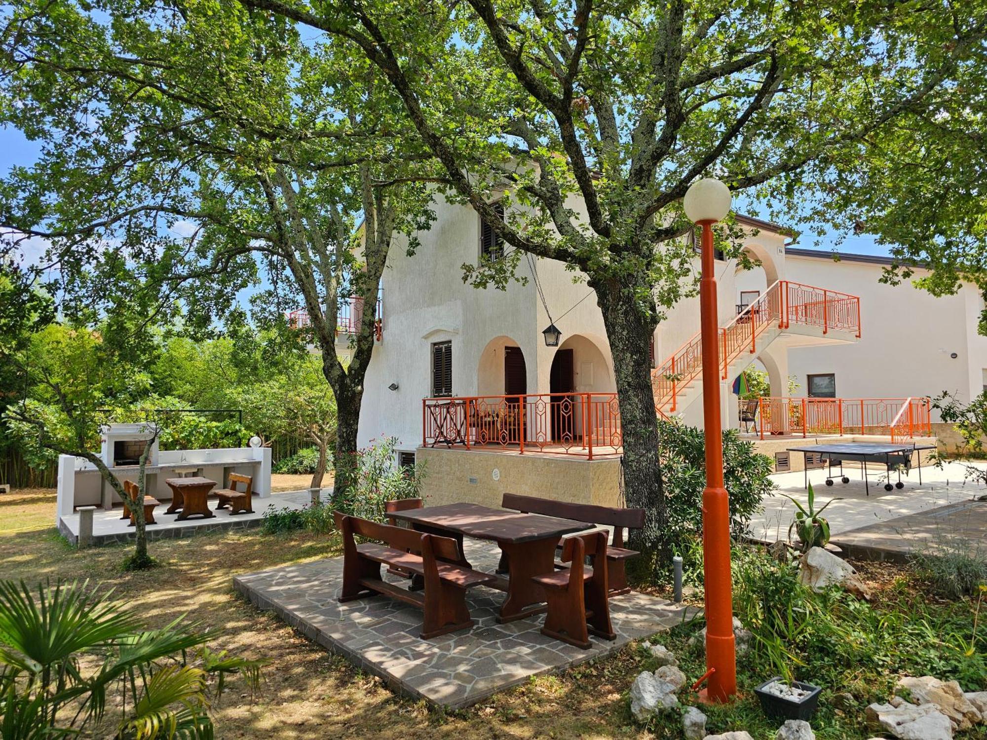 Villa Kucan Porat  Zewnętrze zdjęcie